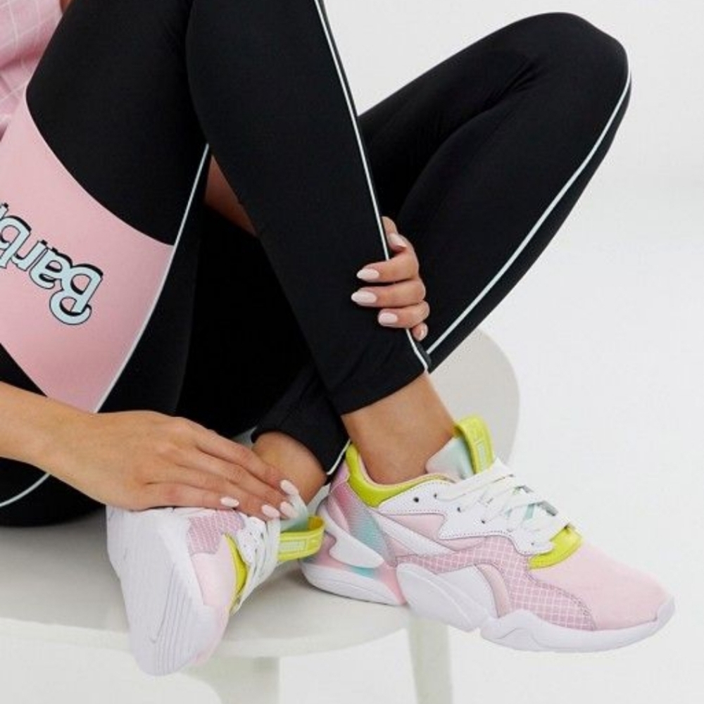 !RARE! PASTEL BARBIE 👟
